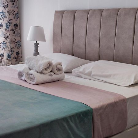 Friendly Guest House Kutaisi Exterior photo